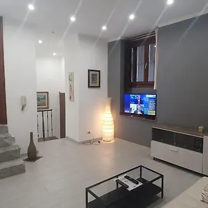 Apartament Domus Odeon La Casa Nel Parco Archeologico Di, Katania